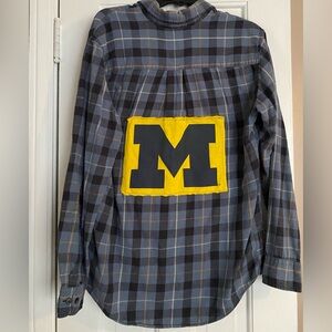U of M flannel